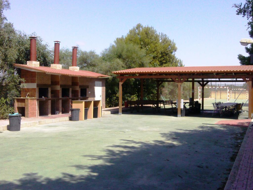 Ideal Para Verano Con Piscina E Invierno Con Cocina De Lena La Mata  Exterior photo